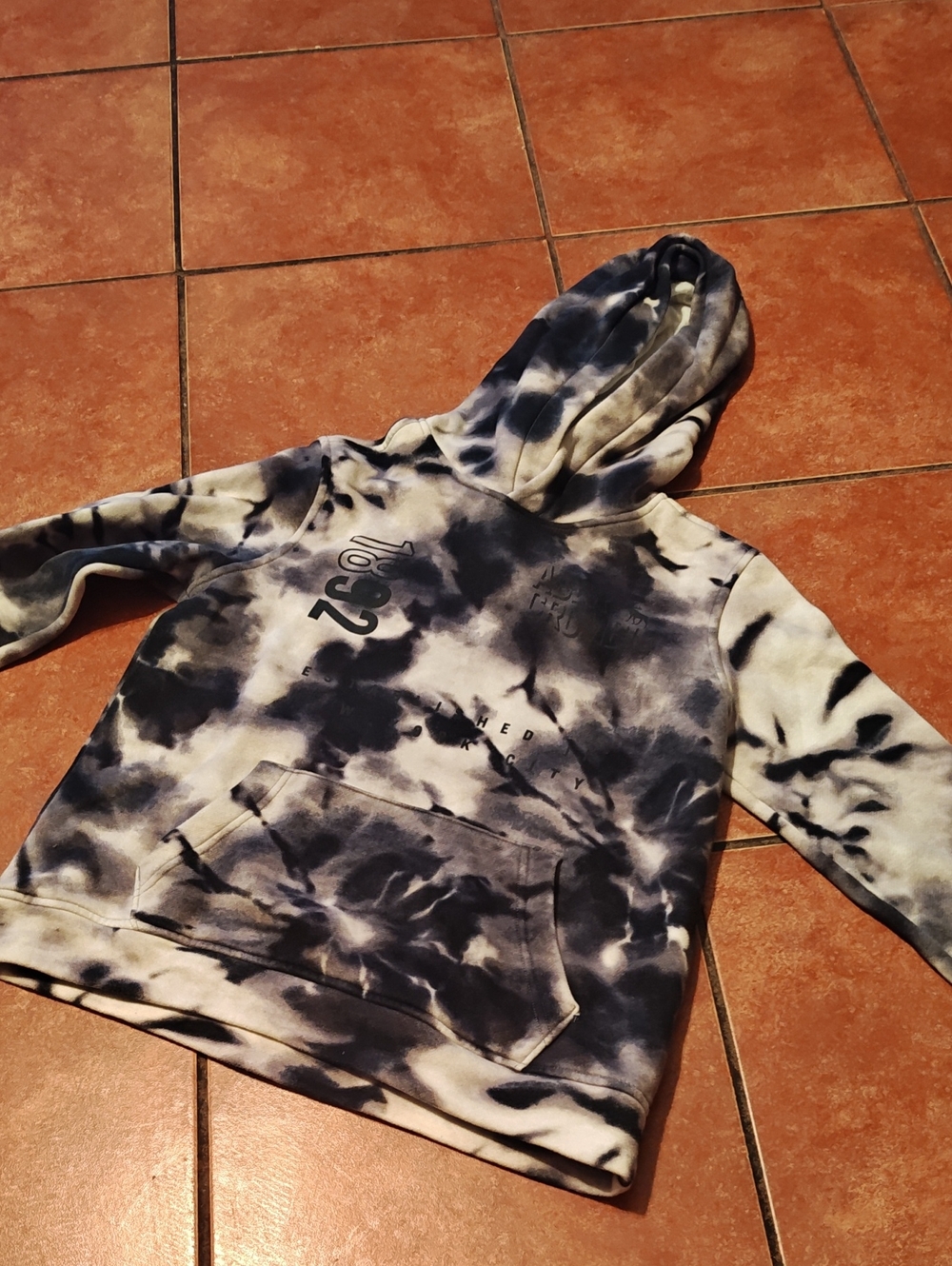Tie-Dye Hooded Kids Sweatshirt - Blue/White